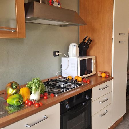 Il Casale Apartment Лука Екстериор снимка