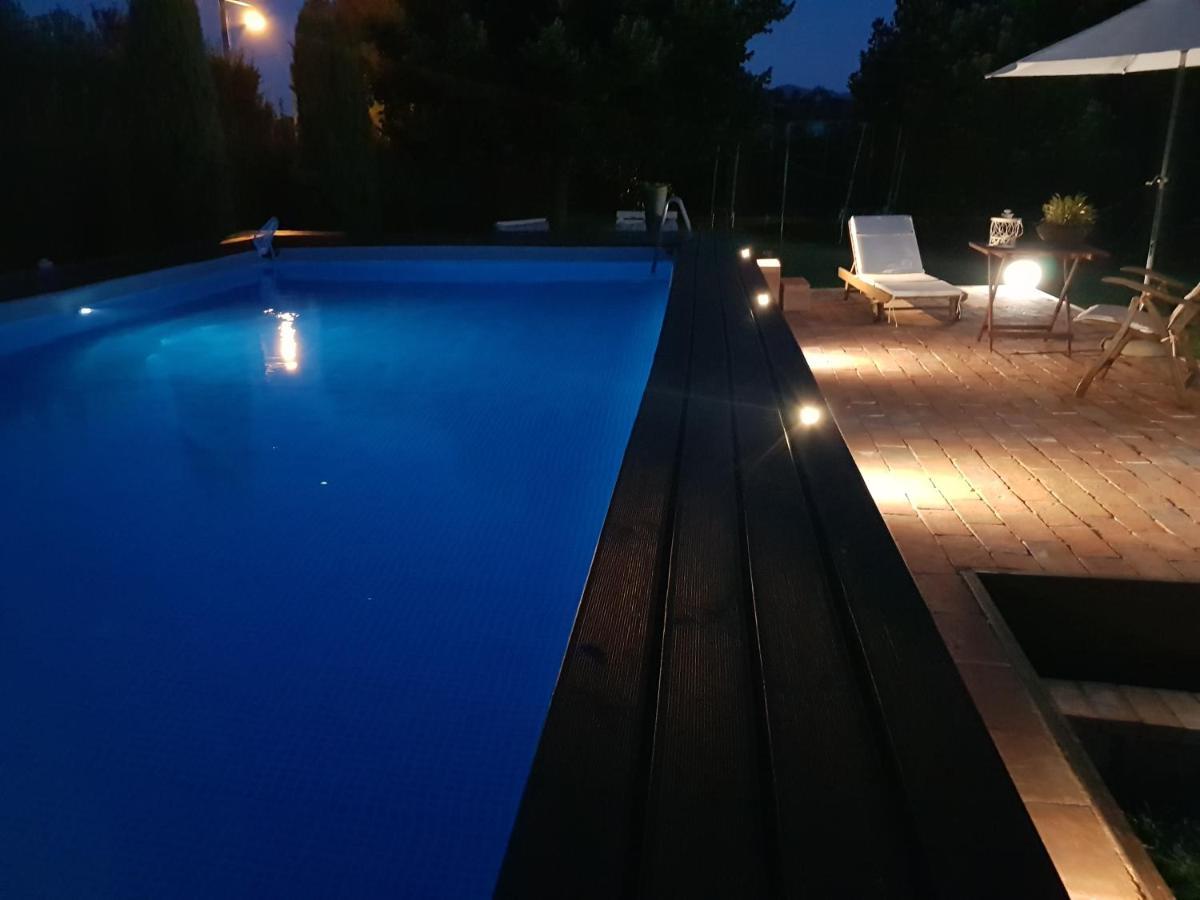 Il Casale Apartment Лука Екстериор снимка