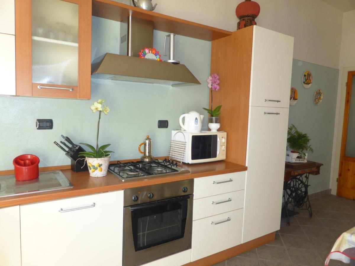 Il Casale Apartment Лука Екстериор снимка