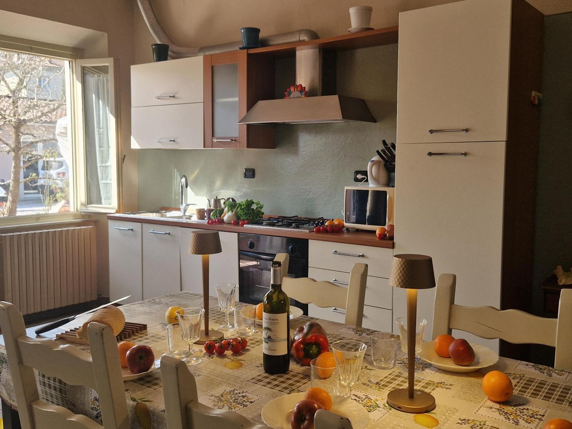 Il Casale Apartment Лука Екстериор снимка