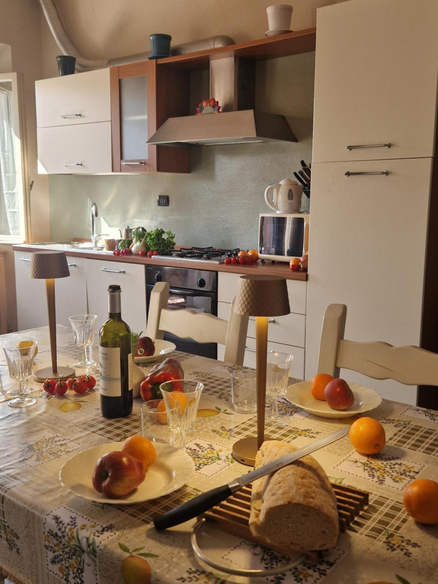 Il Casale Apartment Лука Екстериор снимка